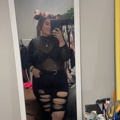 mboundy180's profile picture. she/her