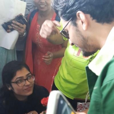Shristigupta08's profile picture. Darshan Raval fan💙
NO NAZAR TO MY HOME