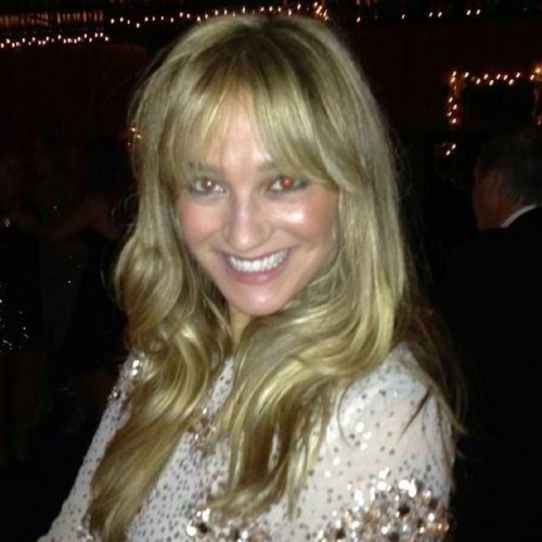 AdriFleming's profile picture. 