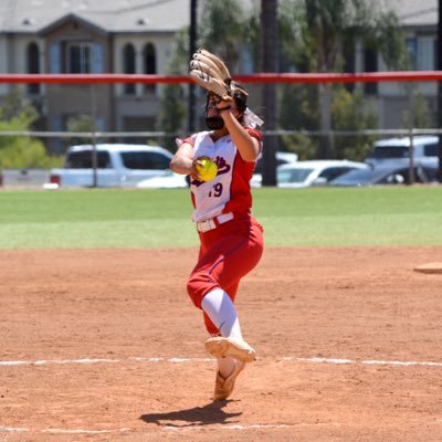 2025 | pitcher & outfield #19 | corona angels howard 18u Gold | MDHS | Softball, Track & Field, Flag Football IG:@emmagamez2025