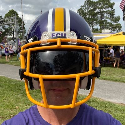 “It’s a great day to be a Pirate!”. #ECU #NoQuarter #FightingTaters #GoGriz Great Baseball Mind Award 🏆 by @tweetingclip