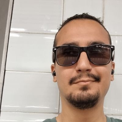 Niilismo e pessimismo em doses diárias e nada homeopáticas.