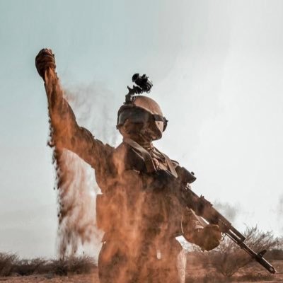 UOOSEF51's profile picture. لكل فعل رد فعل مساوٍ له 
السعودية👈👈👈👈خط أحمر تفهم ماتفهم مشكلتك