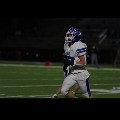 Janesville Craig (Wi) ‘25 | 6’0 215lbs | 4.6 40yd | 3.4 gpa | 505 lb Squat | 245 lb Hang-clean | 275 lb Bench | deltgenb22@gmail.com | 608-774-2898 |