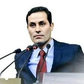 أنا مكلف تجاه المحبة وتجاه العشم باستمرار البحث عن مخارج تنقذنا من مخاطر اليأس أو الانفجار.. أحمد الطنطاوي
#توكيلي_لأحمد_الطنطاوي ✌️ #أحمد_الطنطاوي_رئيسا_لمصر
