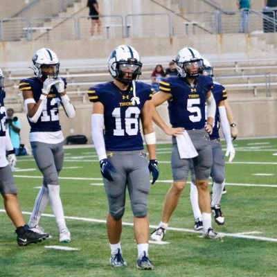 Stony Point High School || c/o 2026 ||Football&Baseball Athlete || 6’0 180lbs || TE