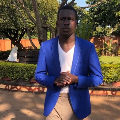 call me🤴 prince🇺🇬
I like👍 dancing #jazzing 
#music 💲 my therapy
  apice of 🍰cake to me🇺🇬