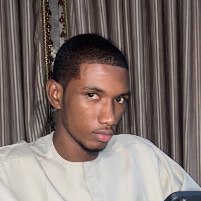 ahmvrd_'s profile picture. 6’3|self love❤|INDUSTRIAL CHEMIST