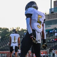 Billy Ross Jr. (@brossjr8) 's Twitter Profile Photo Billy Ross Jr. (@brossjr8) 's Twitter Profile Photo