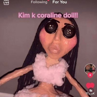 Ignorableh's profile picture. Aspiring family disappointment