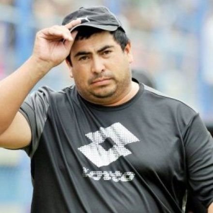 PoliticaContex's profile picture. Cuenta parodia.