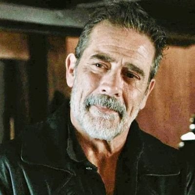 Jeffery Dean Morgan
The walking dead
Actor