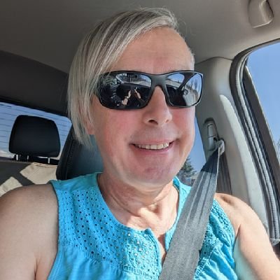 Carlarainbows's profile picture. Alberta,  🇨🇦🏴󠁧󠁢󠁷󠁬󠁳󠁿🇬🇧
Stoke ⚽️, Roughnecks🥍,
Tesla investor. M3🚘