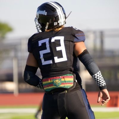 Student Athlete | Linebacker | 5’10 185 | Summit High School | Fontana, CA | Class of 2024 | Hawaii Grown | https://t.co/GG8DHRMatE