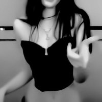 ❦🝮𝐢𝐱𝐞𝐳𝐢🝮❦ (@ic3lliz) 's Twitter Profile