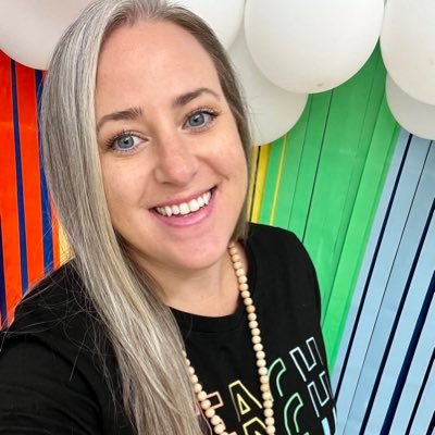 👩🏻🏫🍎 Special Education Teacher in Pittsburgh, PA 📚📝 #clearthelist