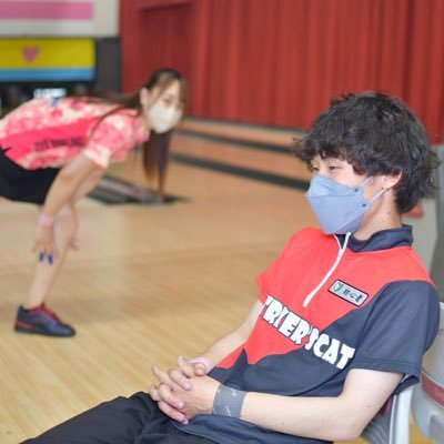 Bow_lingu's profile picture. ボウリング / あやふぁーの嫁 / 実希プロ命名Mちゃん / B2 / Trumpet🎺 / 金子萌夏プロお水係 🚰 / ホラーマン体質 / Little Glee Monsterが大好きです / @LittleGleeMonst /