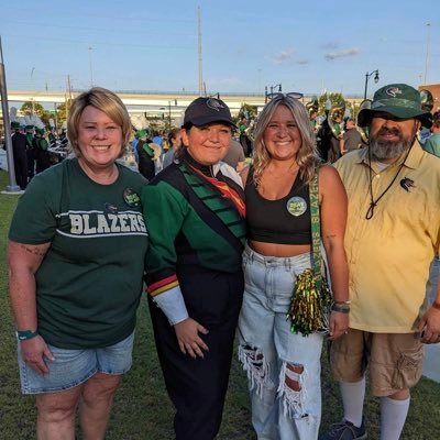 RobynBeasley212's profile picture. 