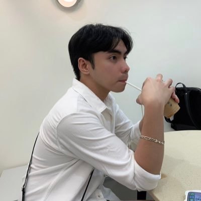 PhilipKusuo's profile picture. good grief