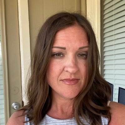 JenFran82's profile picture. 