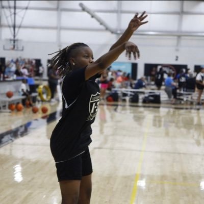 AddisonUzzi's profile picture. Point Guard C/O 2027 DEL CITY HS. God First then Ball! “PG”