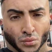 Bola (@uhhbola) 's Twitter Profile
