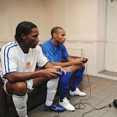 PiewoleFou's profile picture. rhumatology