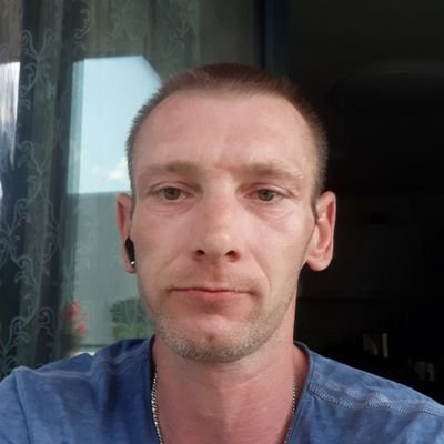 Я одинокий мужчина который ищет себе портнёршу чтобы пороть её во все щелки чтобы она визгала и брызгала изо всех щелочек!!!!!.
