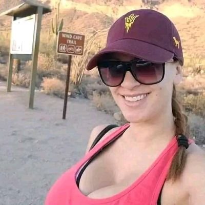 Gloriahenr41291's profile picture. 