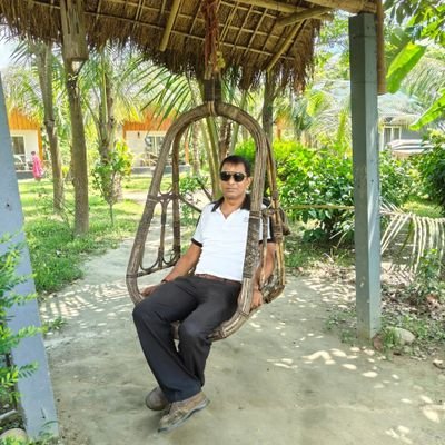 मे एक प्रेस रिपोर्टर हू और दूसरों की सहयता करने में मुझे बहुत अछा लगता है मेने अभी तक 50/60 बोतल खून अपने समाज के गरीबो में दान किया हू,