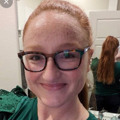 KellyRedTX's profile picture. Aunt of MaxiLeo and Baby E🥰