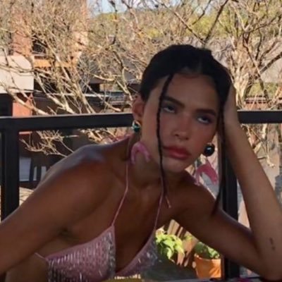 gIasscherries's profile picture. im both the killer and the final girl !