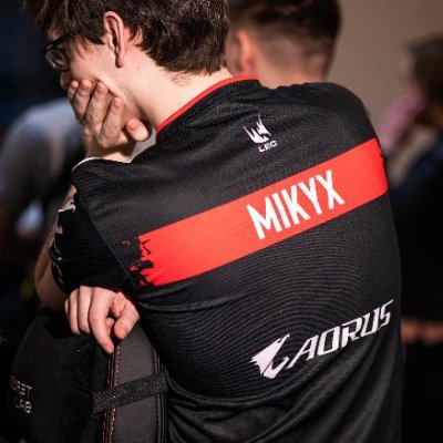 mikyx_daily Profile Picture