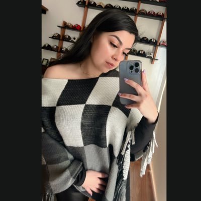 VaneOchoa197's profile picture. Nunca pienses que estás solo, siempre tienes a Dios✨