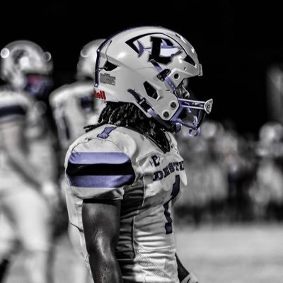 Basketball/ Football 26’ : ATH 33 inch vert , 3.5 Gpa , Slot Wr / Kick returner