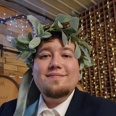 I once fell into a fire pit ☆ Packers Shareholder ☆ COYS ☆ Golf? ☆ Food Dude ☆ He/Him