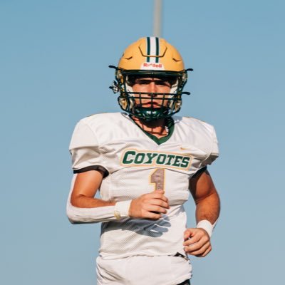 Class 2024 - GPA 4.56 - SAT 1430 - 5'9 155 Football LS/WR/S/ATH Baseball - C/P/OF Cypress Creek High School, E-mail- romansercu@icloud.com Number- 8134409558