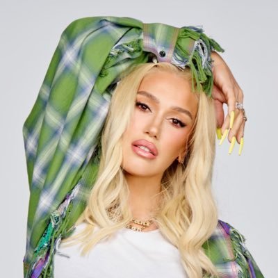 Gwen Renée Stefani is an American musician. She is a co-founder, lead vocalist, and the primary songwriter of the band No Doubt, wit lots of singles.