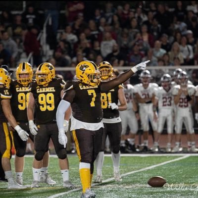 Carmel Catholic HS @CorsairsFB | co 24’ | 6’1, 260 lbs | DE | 3.5 GPA | — Email: roseeveltchea2006@gmail.com