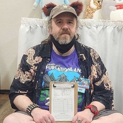 Check https://t.co/BlzBDqOnda for my real posts. Keeping this account active to post bullshit and remind folks that Elon is a pedophile Nazi.