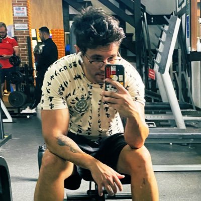 oi_evans's profile picture. caótico neutro