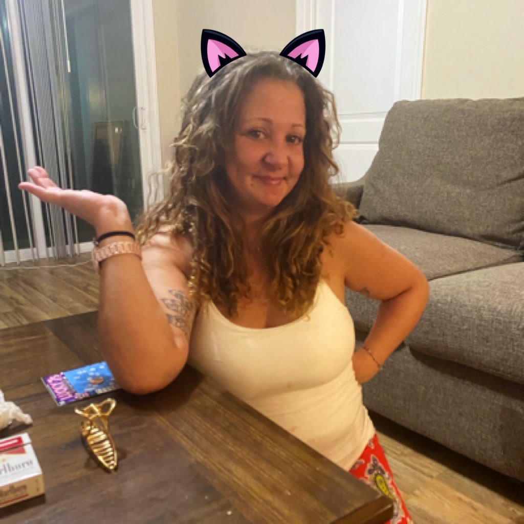 Sara910_26's profile picture. 