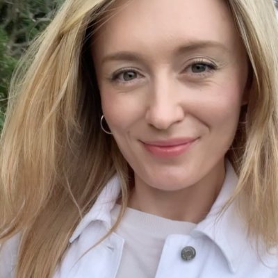 Hi, I'm Anna Bauer. i'm passionate about politics and a strong supporter of Trump. I hope to share my political views and opinions with you.