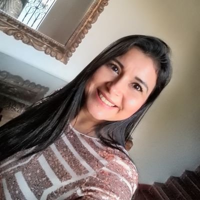 Empresaria en Sistemas de Gestión EHSQ y SCS/OEA