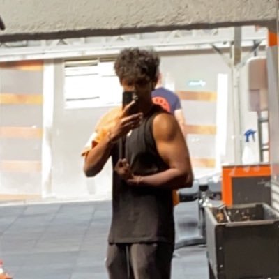 UmagicienT's profile picture. 21 ans et heureux de vivre