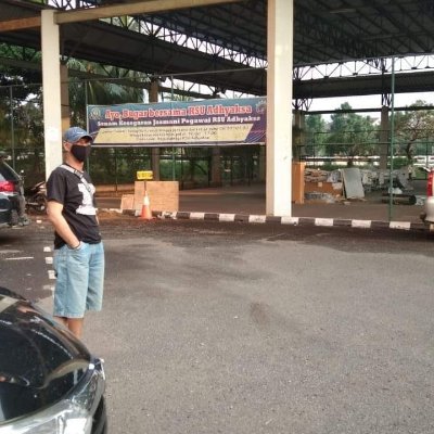 riyohartono's profile picture. Jgn lupa ngopi,,,