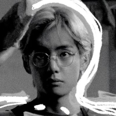 People who aren't ARMY, leave my account...APOBANGPO 💜
Fan account ; She/her-21+