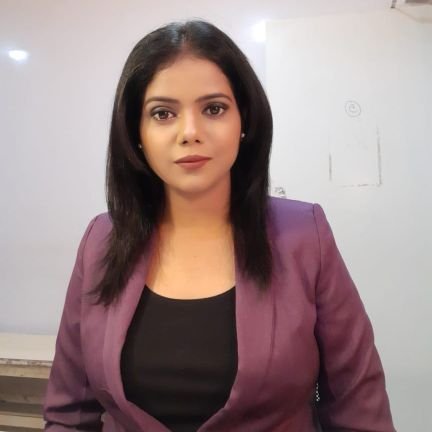 An Anchor in News18 Rajasthan