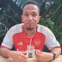 Larry (@larry__charlie) 's Twitter Profile