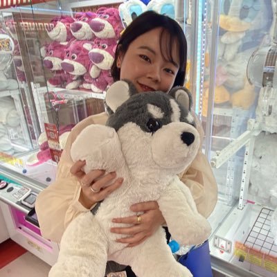 起きられないよく寝る🐥💤 Δとまにまにいる🥂お芝居やる:11/12-16.新宿シアタートップス🎭つぶれゐぬとゼルダが好き。牛とさくらんぼも好き!アイコンの犬はシルバです。大事な人にあげました。漢字のあきよは💁♀️@aaakiiiyo